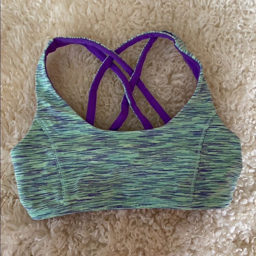 Reversible sports bra, very soft.